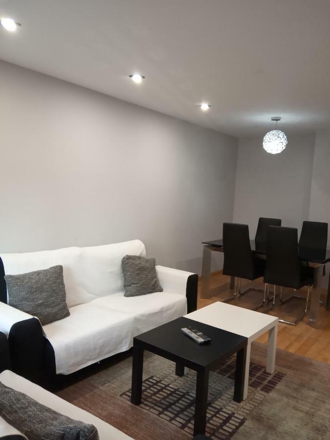 Apartamento Los Lirios Λογκρόνο Εξωτερικό φωτογραφία